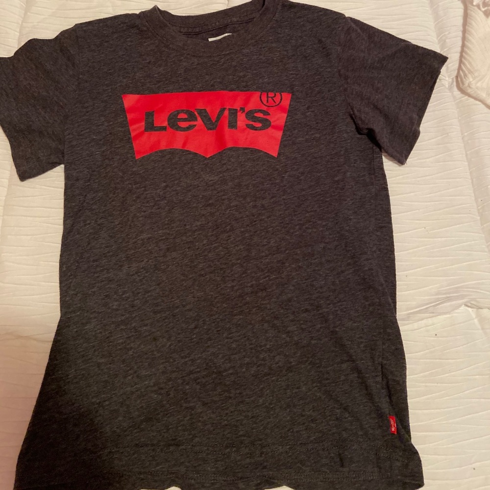 new levi’s shirt